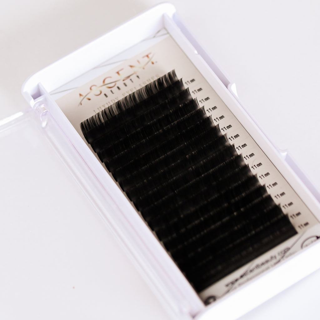 40% OFF**! Volume Lashes .05mm Single length trays